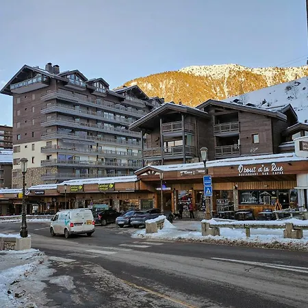1650 Mountain View - Snow Front 2s01 * Courchevel