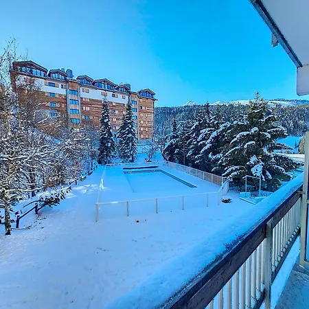 1650 Mountain View - Snow Front 2s01